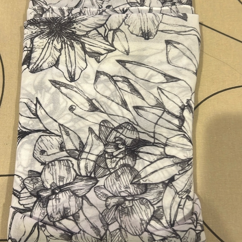 Haute hijab scarf